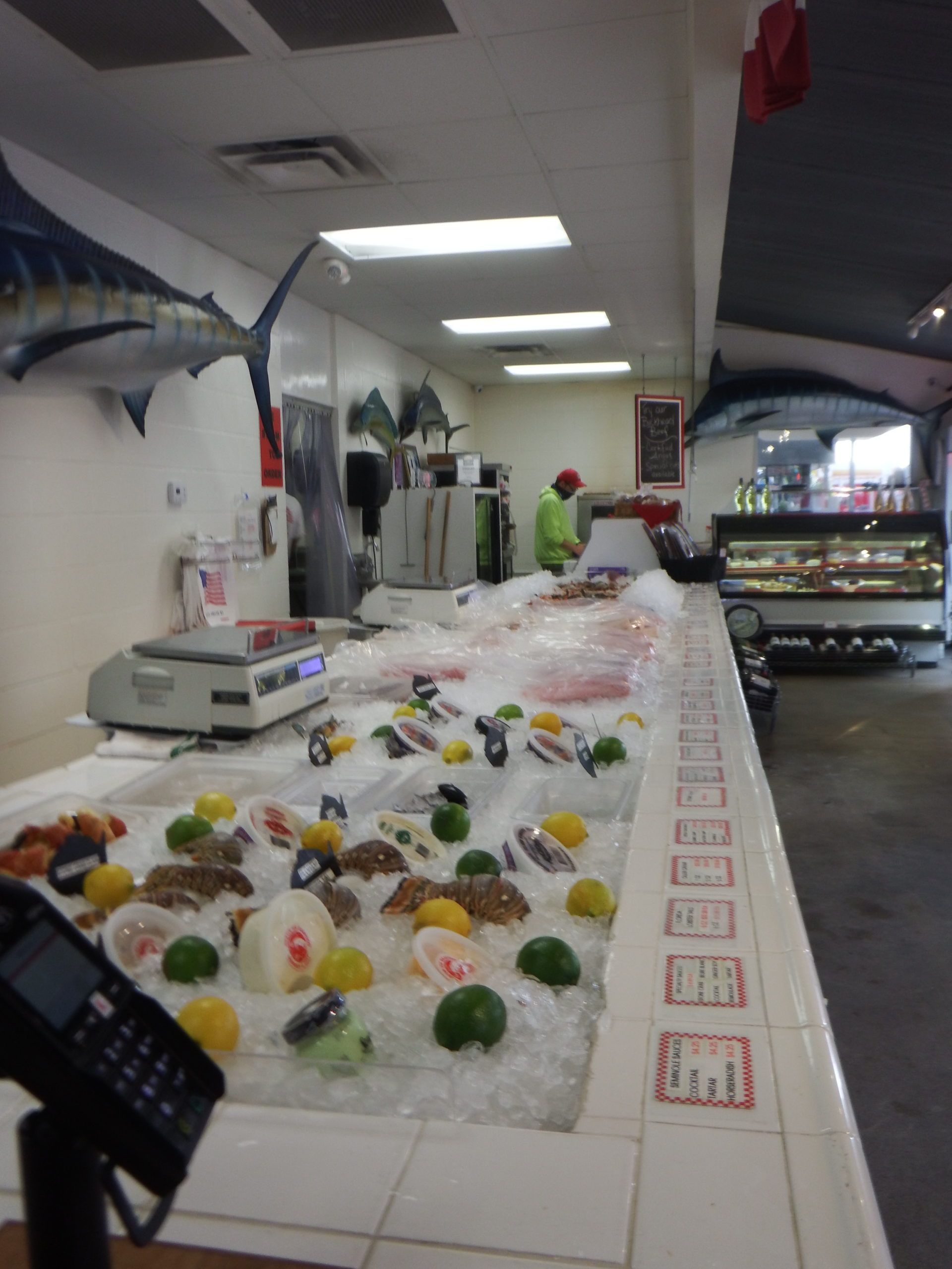 seafood on ice at Destin Ice Seafood Market & Deli